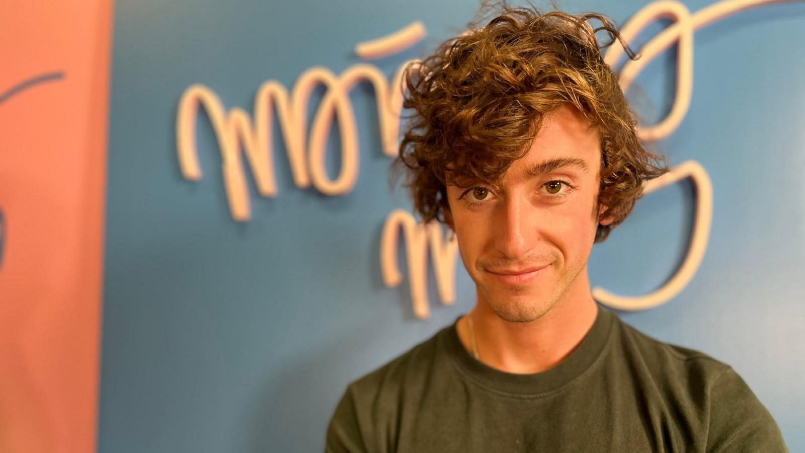 Guitarricadelafuente se consagra en Estados Unidos emulando a C. Tangana, Coldplay o Bad Bunny en Tiny Desk.