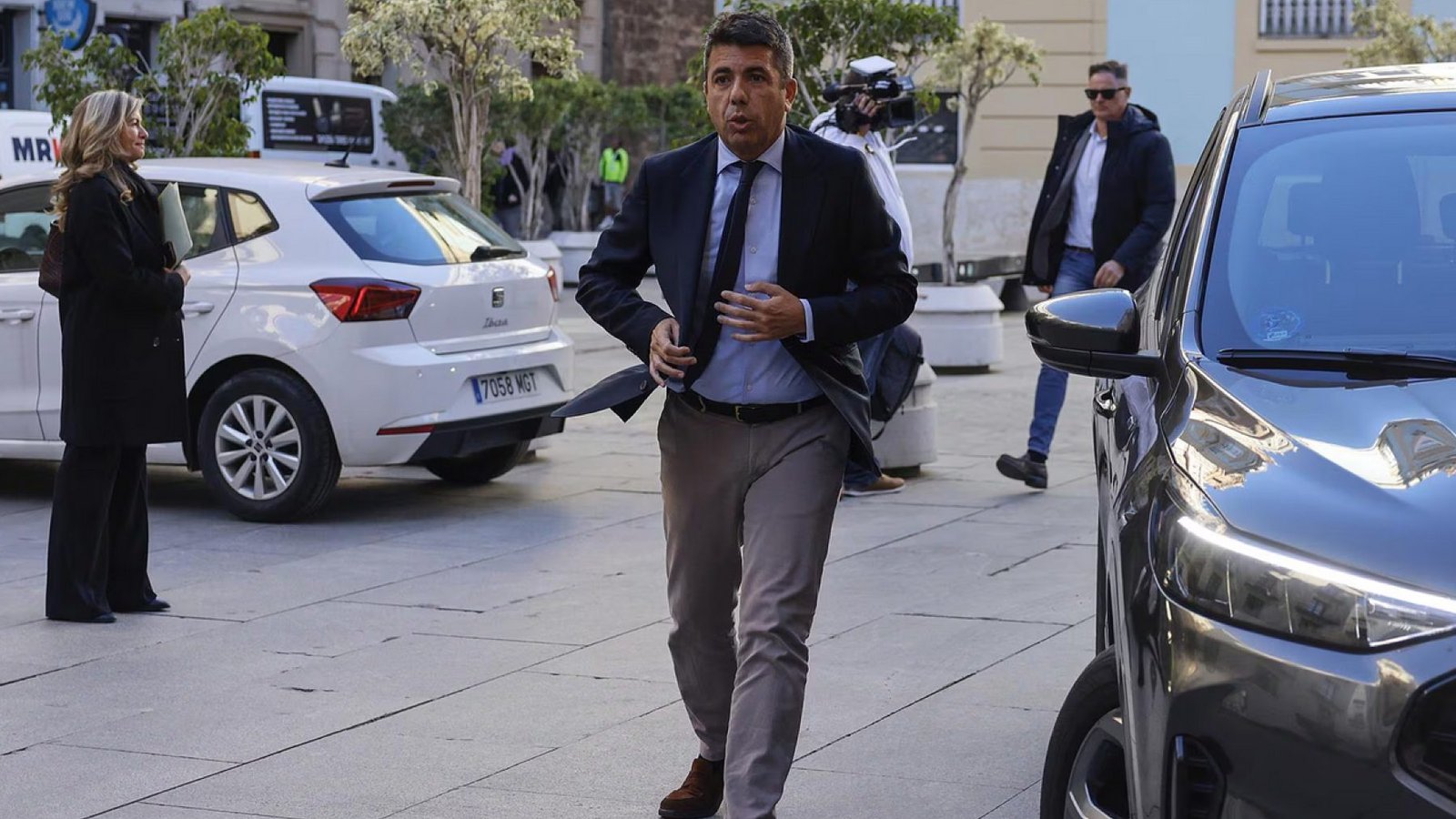 Es oficial: la jueza de la Dana propone que Carlos Mazón sea investigado por su gestión durante el desastre.