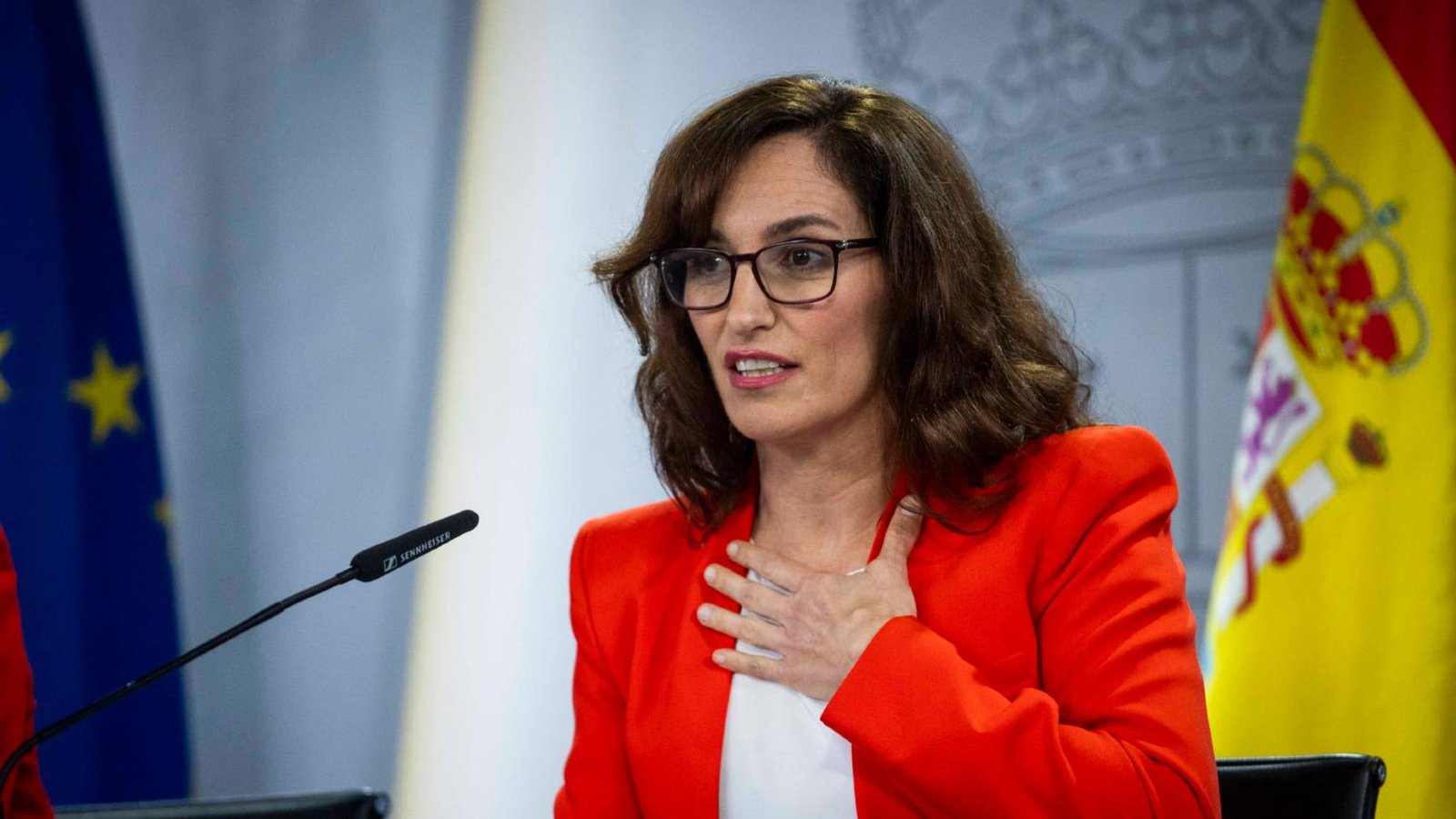 España limitará la gestión privada de los hospitales públicos debido a los últimos escándalos sanitarios.