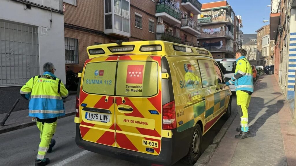 Un hombre se entrega en Carabanchel tras matar a una mujer: "He matado a mi casera".